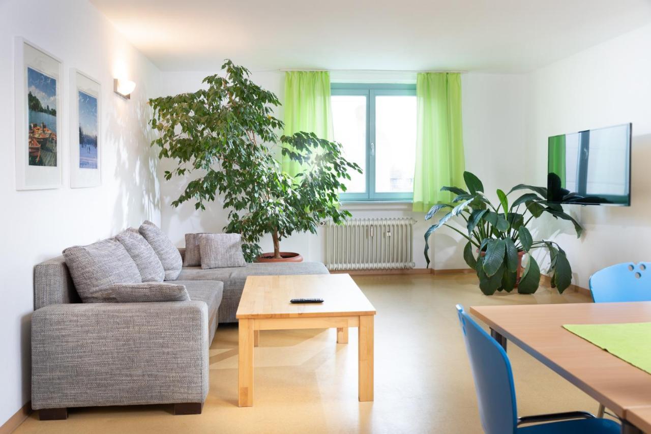 Gaestehaus Abz Stoccarda Esterno foto